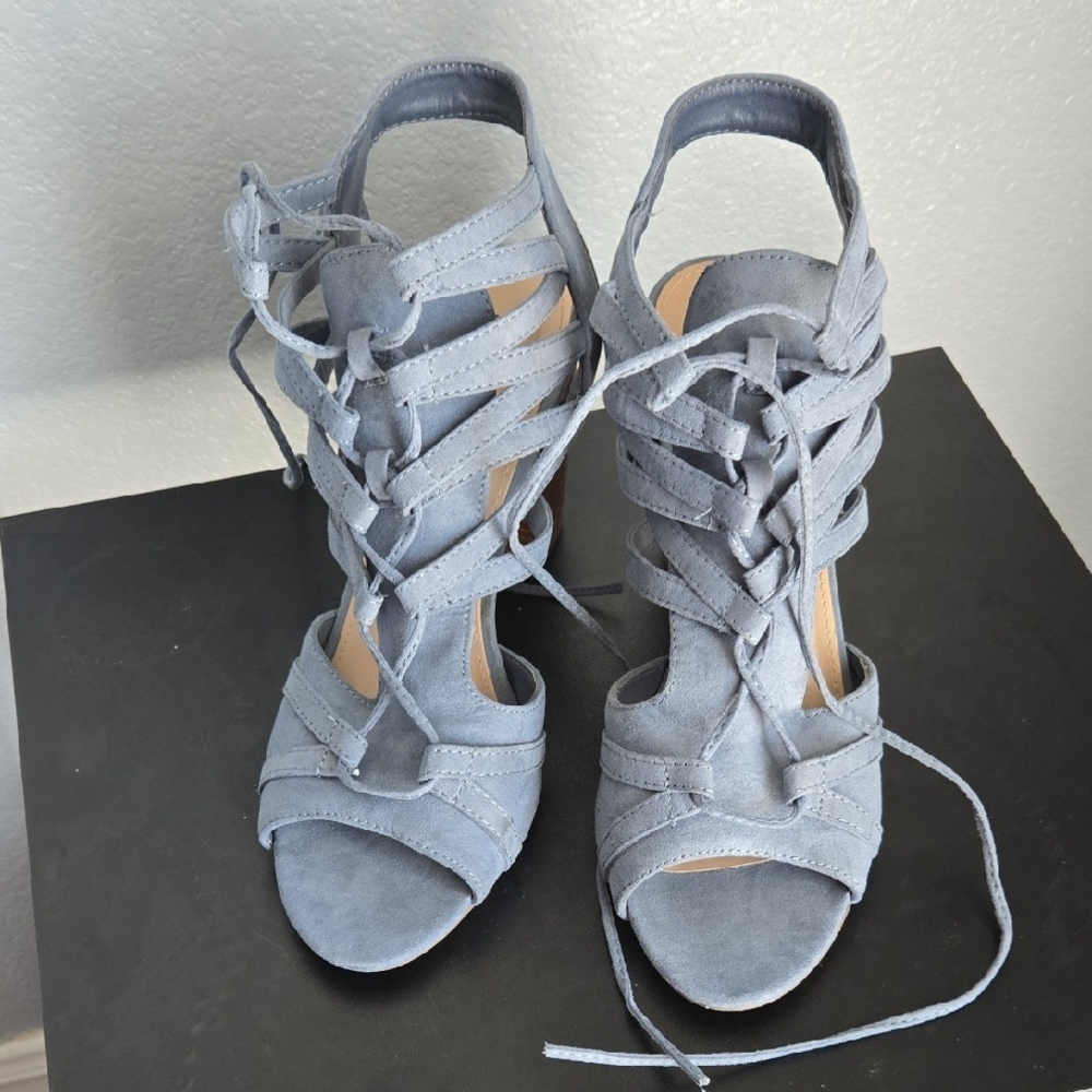Women's Gray Lace-Up Heels